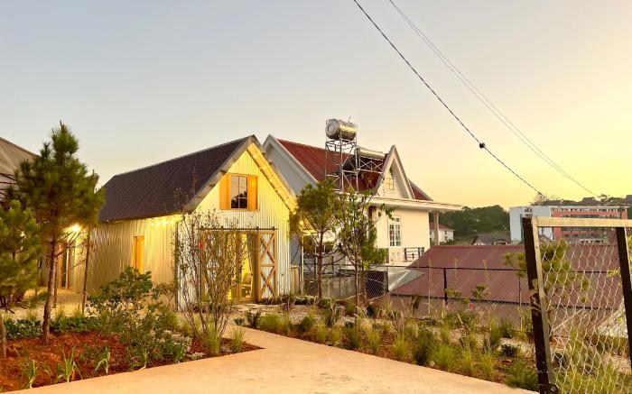 Pampas House