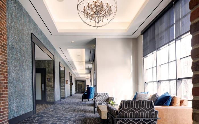 Archer Hotel Boston/Burlington