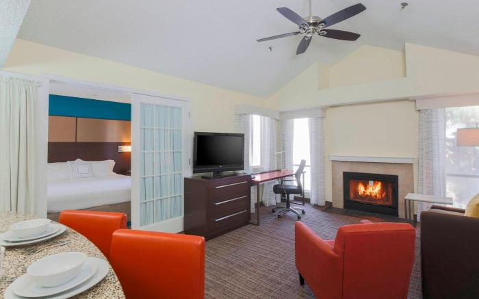 Residence Inn Bakersfield
