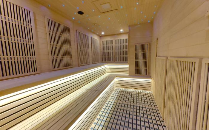 Near Airport Luxury Room K Avenue Hotel Type 4 Pax