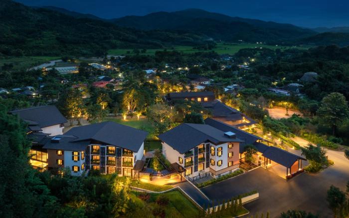 TANA SPRING RESORT