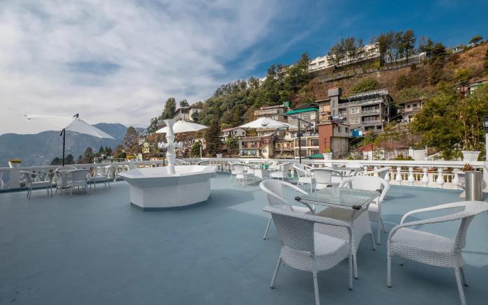 Blue Mountain White House Hotel, Mussoorie