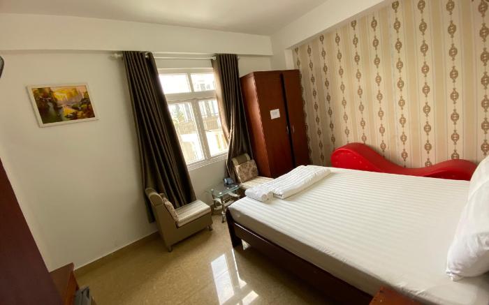 Nhat Hoang Hotel