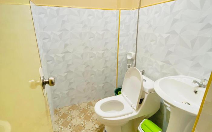 12pax-U6-R&F Vigan Transient House