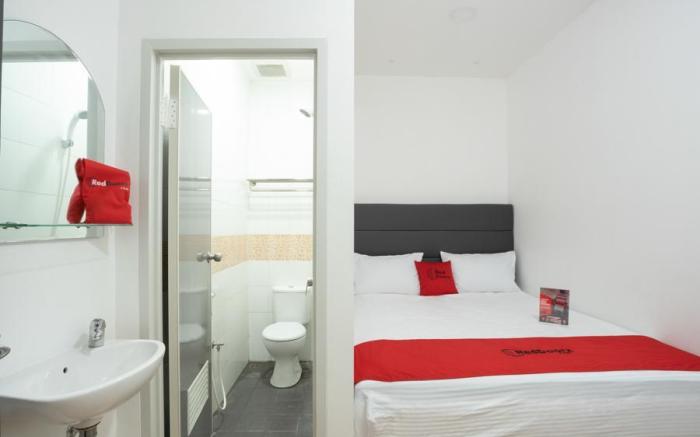 RedDoorz Plus @ Danau Sunter Utara