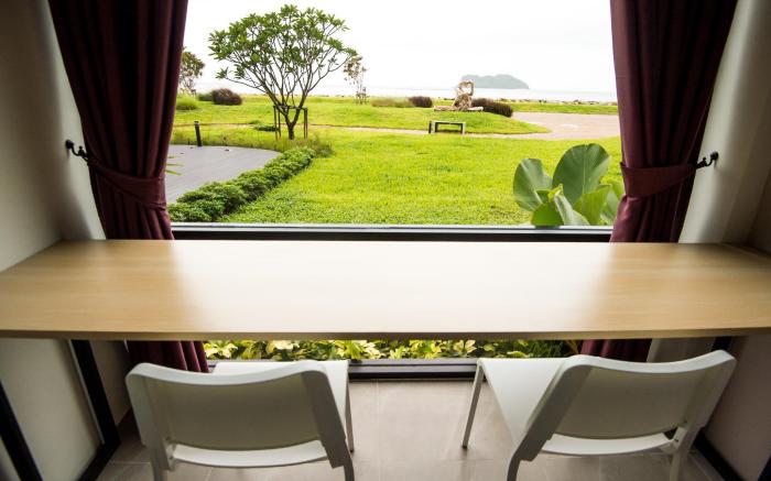 The Beach Resort & Residence