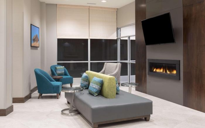 Hilton Garden Inn Omaha Aksarben Village