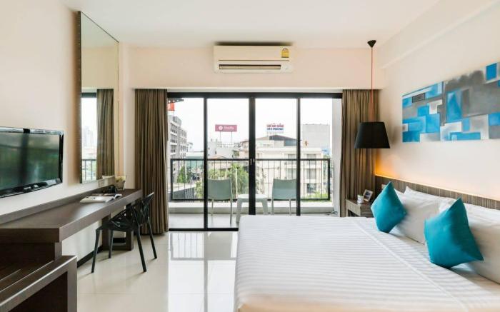 Hotel J Residence
