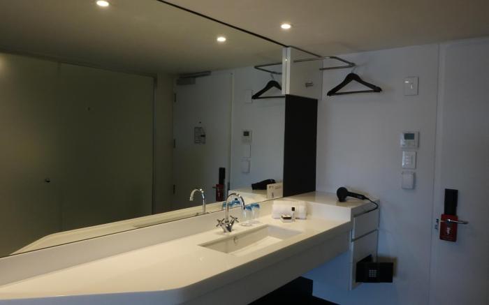 Signature Lux by ONOMO, Waterfront