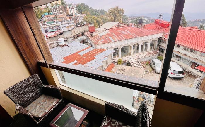 Hotel Himshri Mall Road By Ovata 