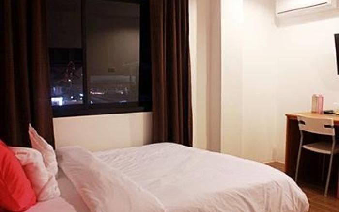 Iroom Hotel