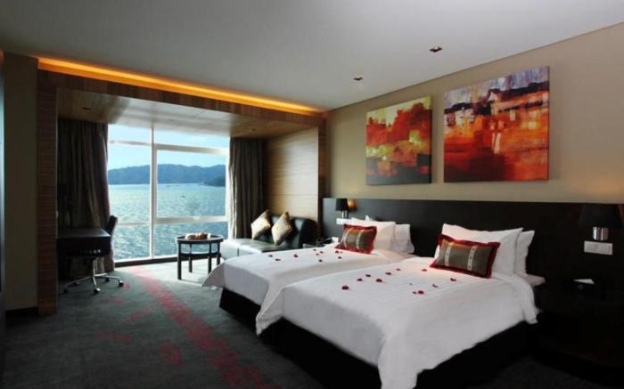 Hotel Grandis