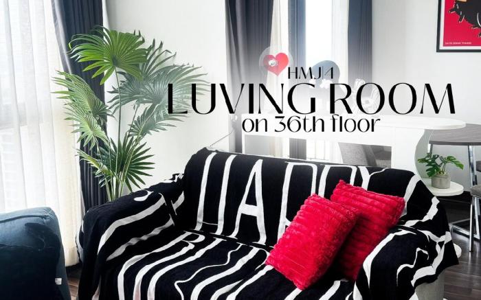 2BR stylish condo 36th floor KKC City center
