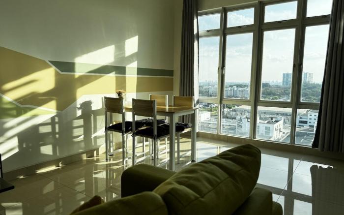 Manhattan Mount Austin Entire Space