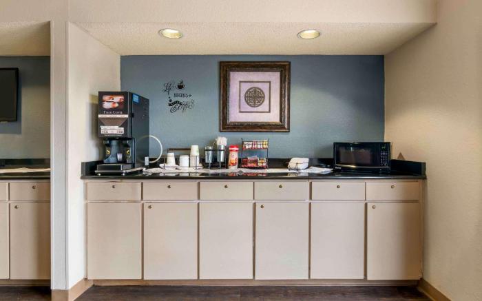 Extended Stay America Suites - Kansas City - Airport - Tiffany Springs