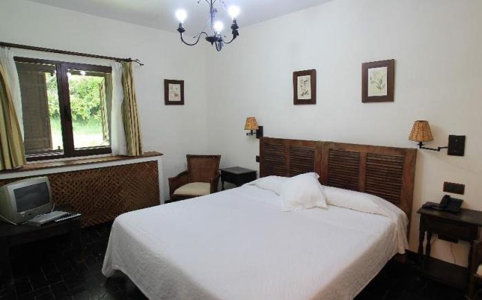 Casona De Navalmedio