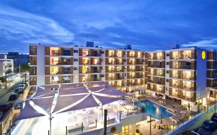 Ryans Ibiza Apartments - Only Adults