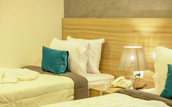 Mar Charbel Hotel Cairo 