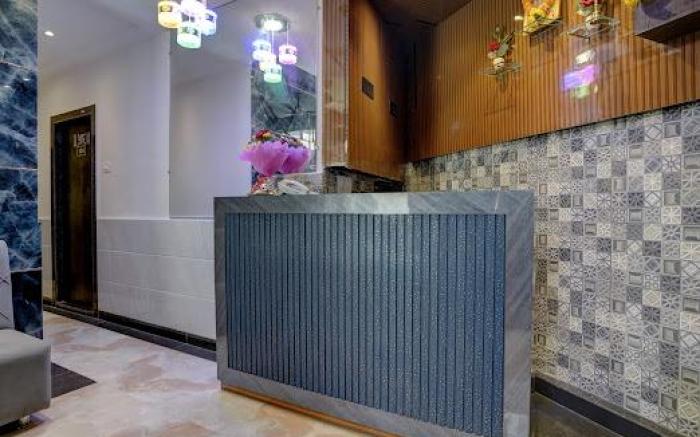Hotel Golden Palace Residency