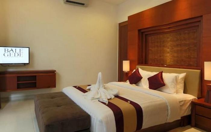 Bale Gede Villa