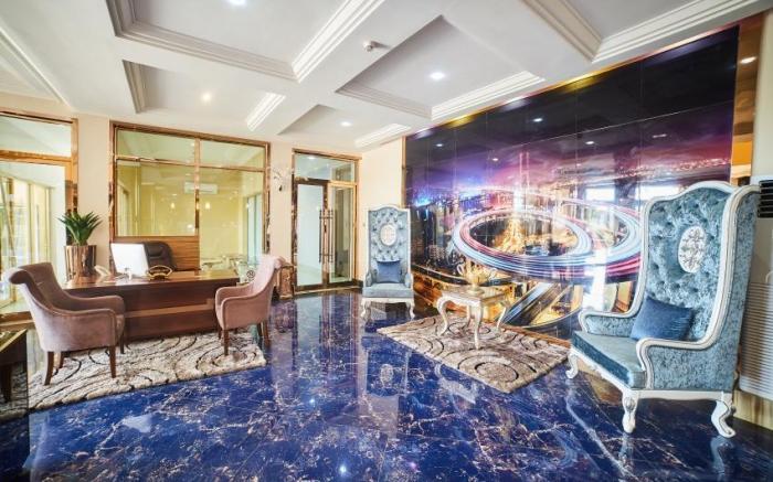 Corinthia Villa Hotel