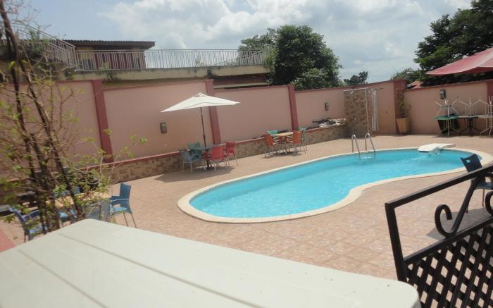 Caesar's Court Hotel and Suites