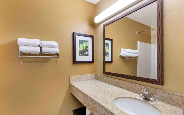 Extended Stay America Suites - Los Angeles - Ontario Airport