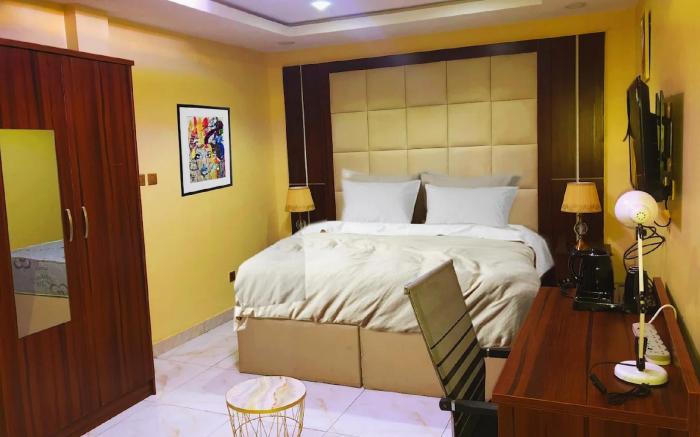 Marriot Airport Hotel