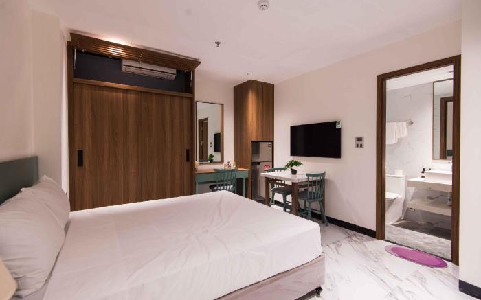 Luxe Paradise Suites Hotel Hoang Cau