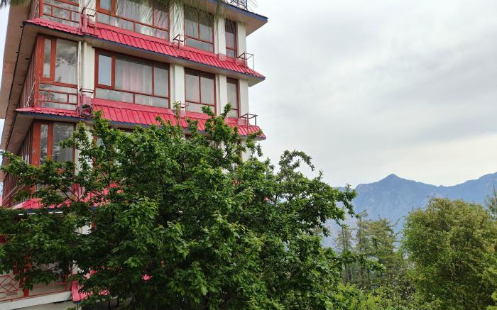 Hotel Savi Shallidrishya
