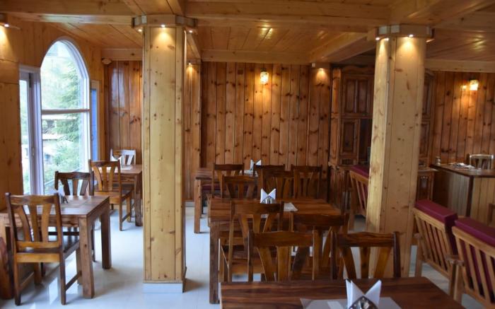 Hotel Savi Shallidrishya