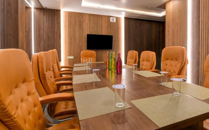 Super Townhouse OAK Bulbuli Neer