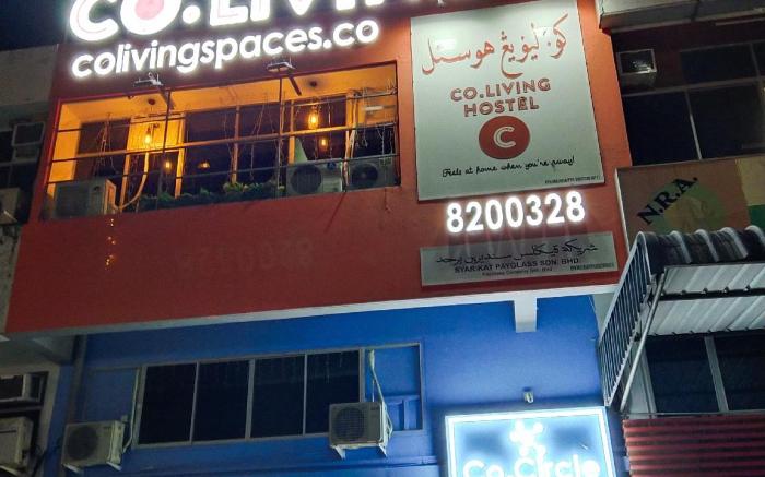 Co.Living Hostel Menglait