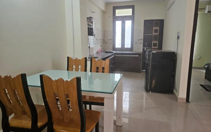 Six BHK in Krishna Nagar Lucknow
