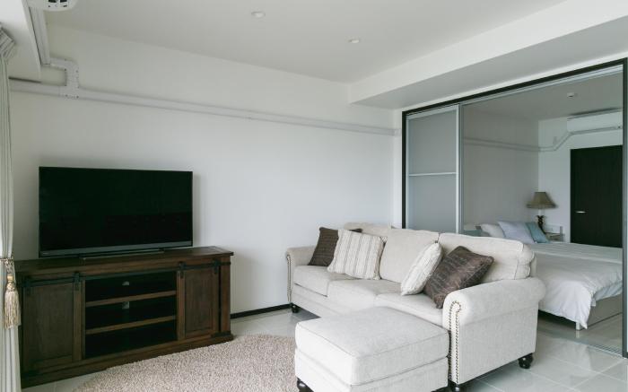 HIDEOUT OKINAWA URUMA