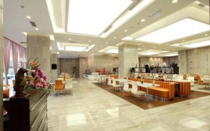 Holiday Inn Express Chengdu Wuhou By IHG