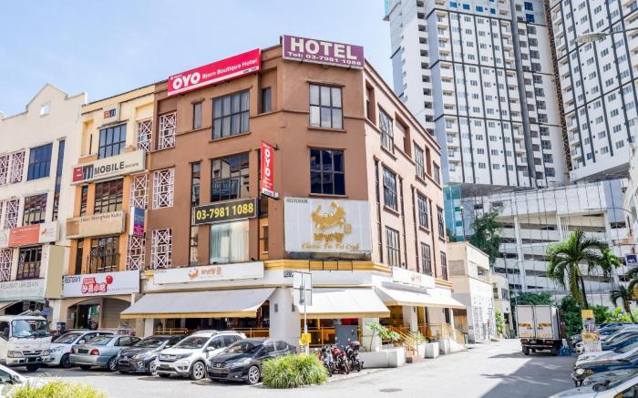 OYO 89652 Bjorn Boutique Hotel