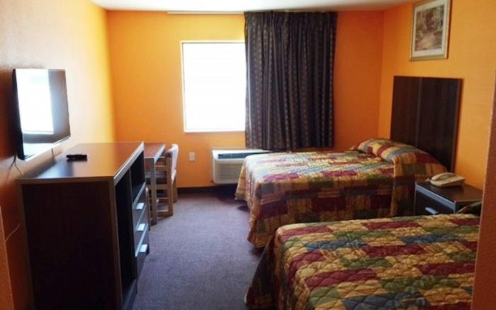 Scottish Inn & Suites Hobby Airport