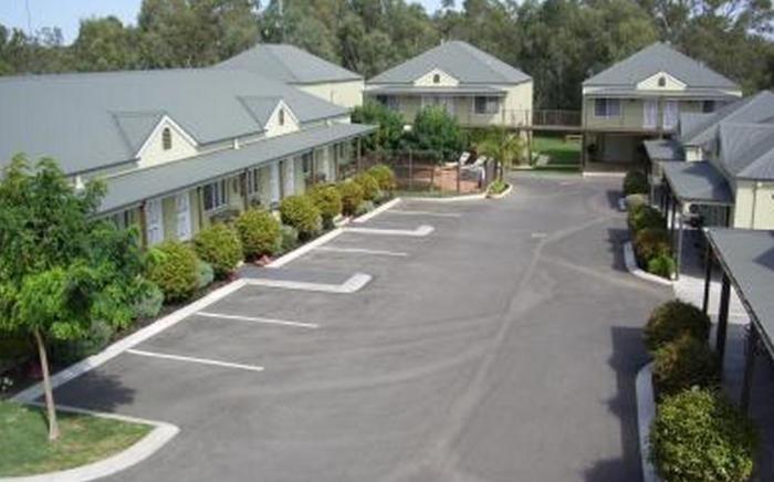 Bridges on Meninya Motel & Apartments