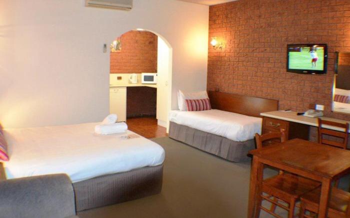 Meramie Motor Inn