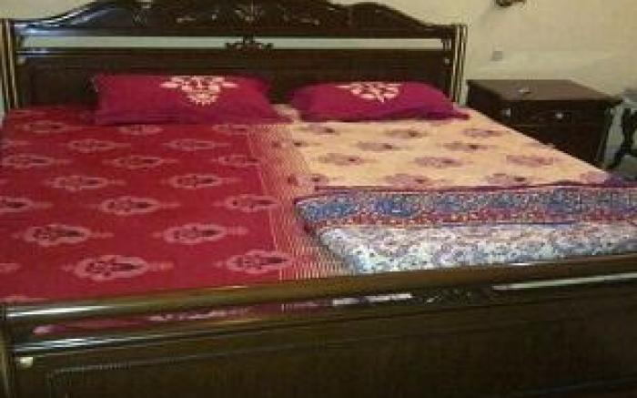Awadh Inn