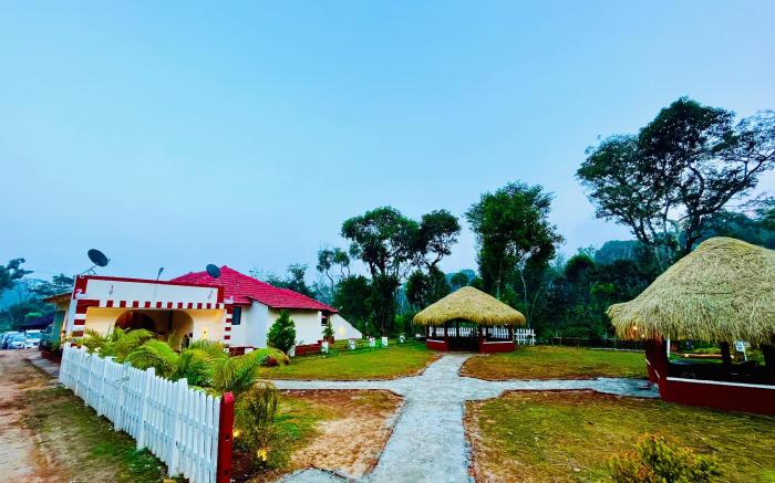 Hombaale stays Sakleshpur