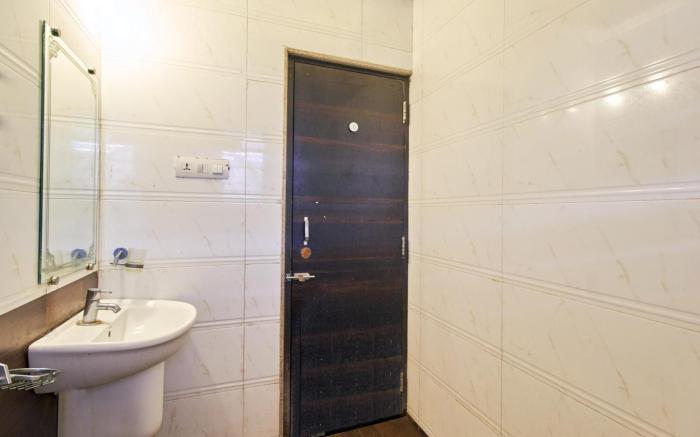 Hotel Ganpati Palace Shridi
