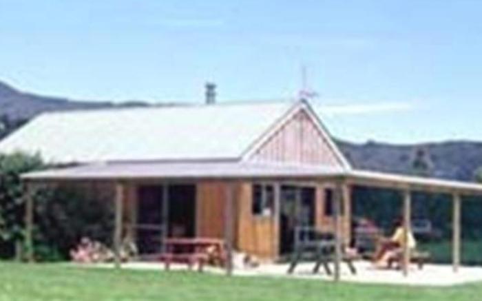 Smiths Farm Holiday Park Hotel