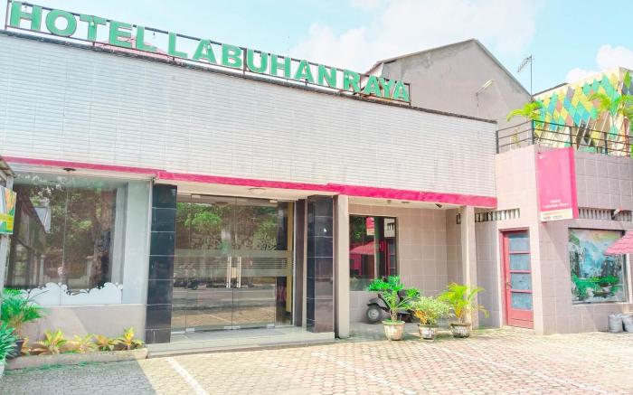 Hotel Labuhan Raya