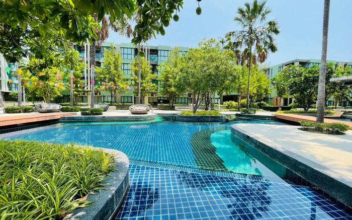 O2 Pool Access 2BR Beach front LPN park beach