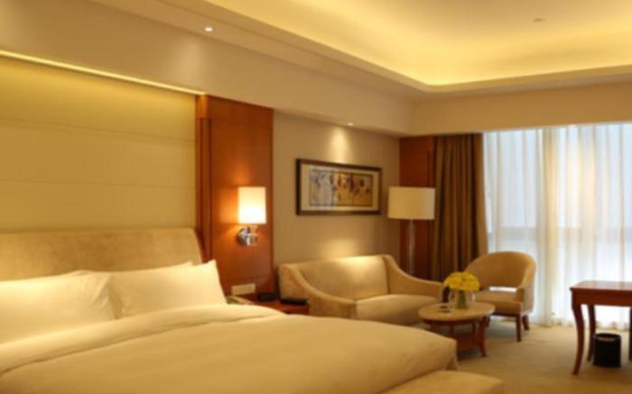 Lianyungang Hua Guo Mountain International Hotel