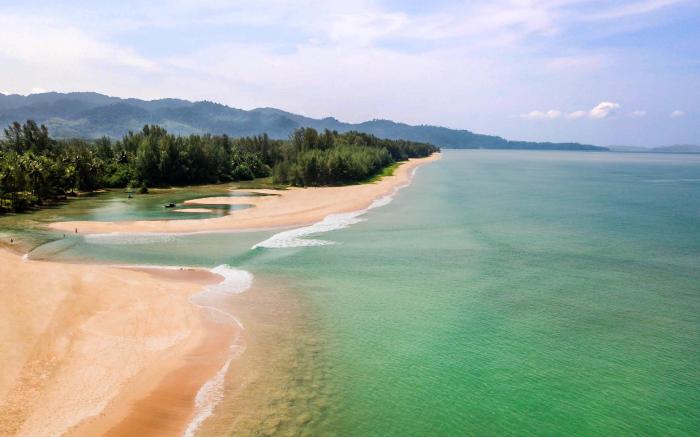 Devasom Khao Lak Beach Resort & Villas 