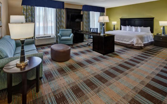 Hampton Inn & Suites Clarksville