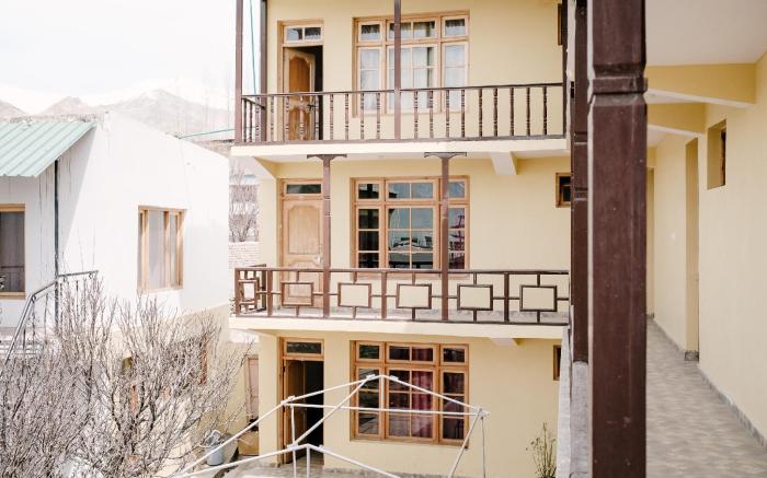 Shaney La Guest House